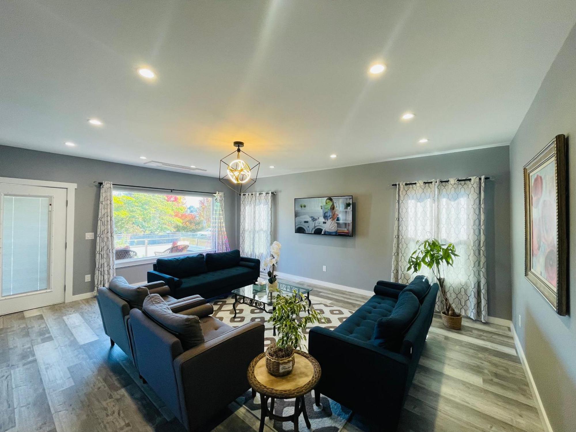 Green Lake 1St Line Home A With Central Air Conditioners ซีแอตเทิล ภายนอก รูปภาพ
